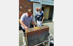 des archers qui rodent autour du BBQ