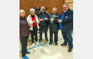 Pixou offre des bulles pour clore cette chouette journée.