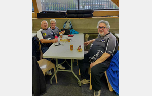 On va attaquer les sandwichs (copieux)